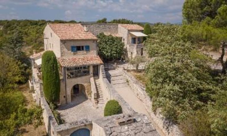 Maison in Provence Alpes, France