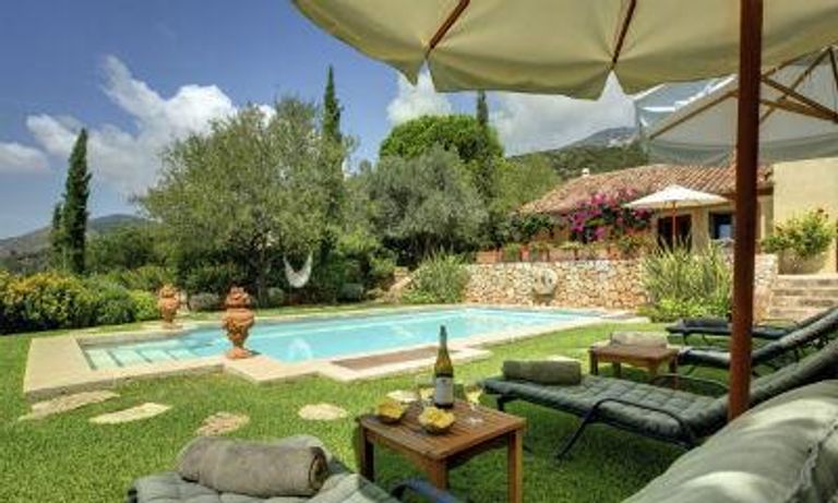 garden with pool, and sunloungers