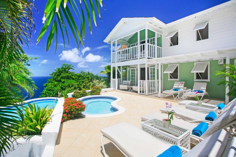 Caribbean villa with pool