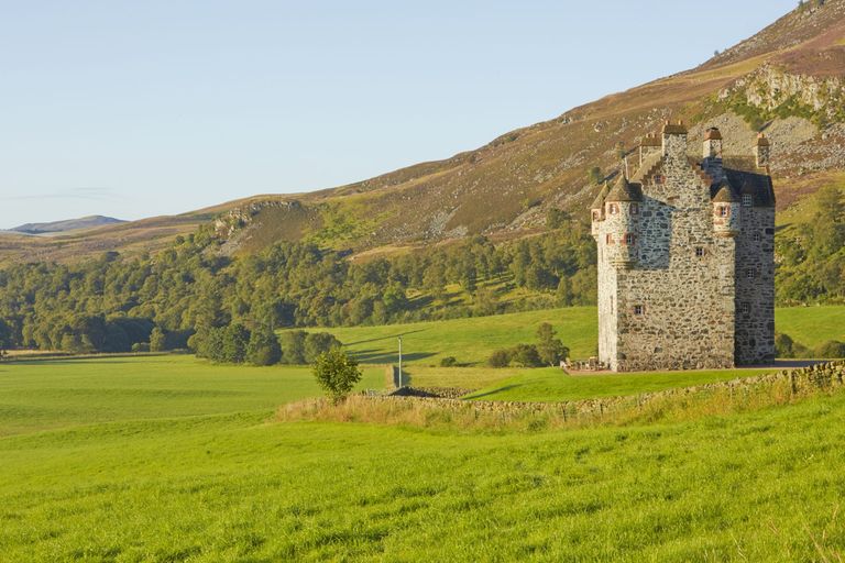 old Scottish building in the highlands